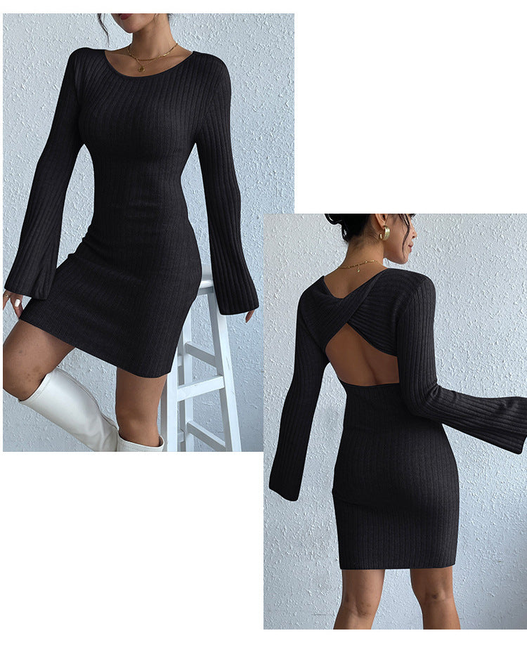 WW | Langärmliges Trompetenärmel Offener Rücken Strickkleid