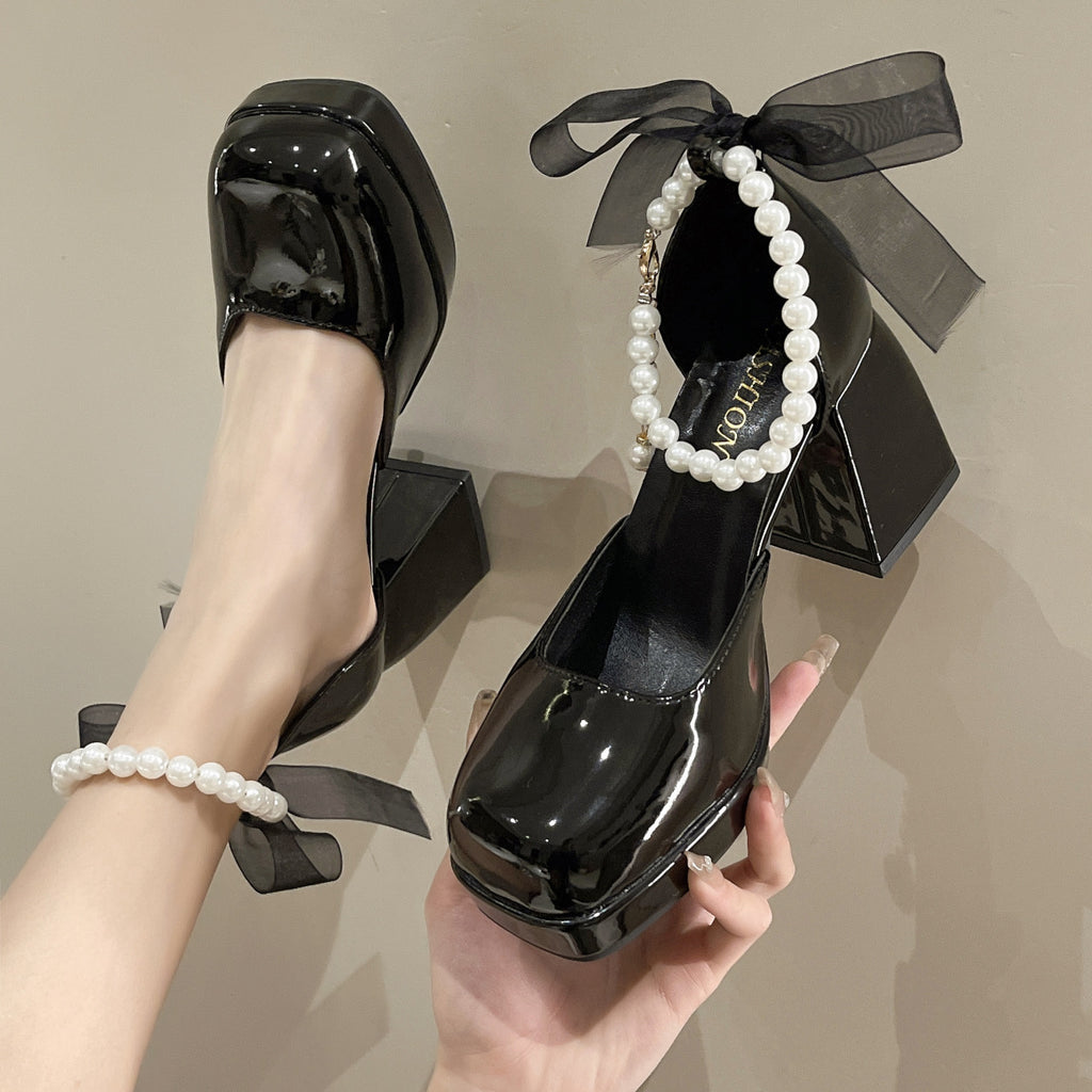 Damen High Heels mit eleganter Zierperlen-Applikation und bequemer Blockabsatzstruktur WW
