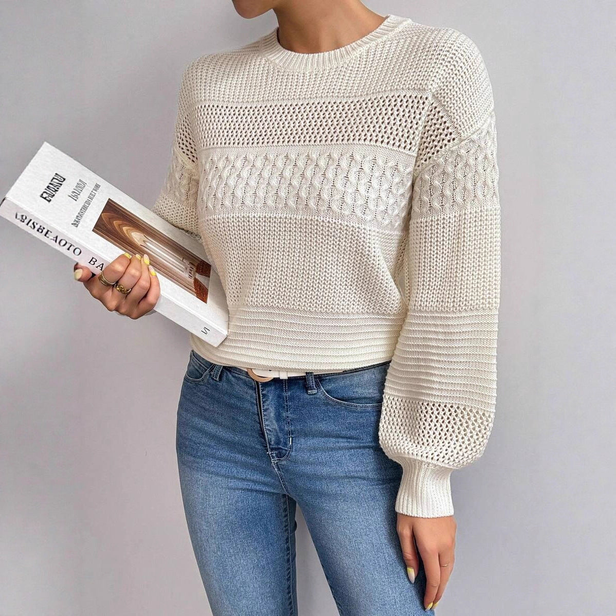 Damen Strickpullover mit modernem Lochmuster WW