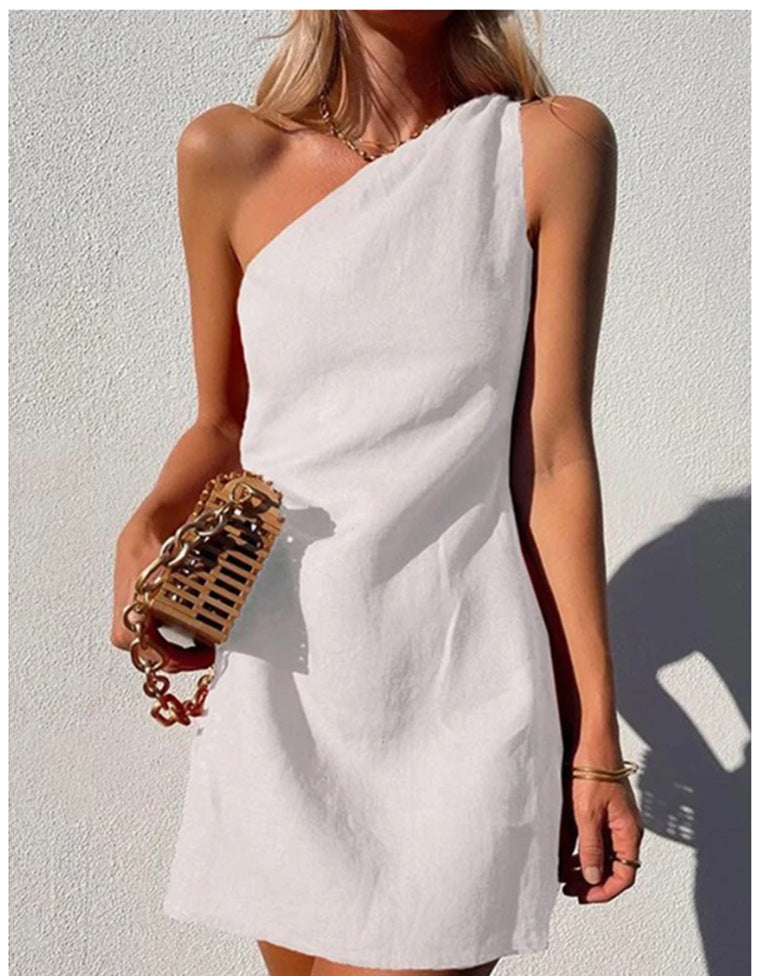 WW | Einfarbiges Slim Fit One-Shoulder Pendelkleid