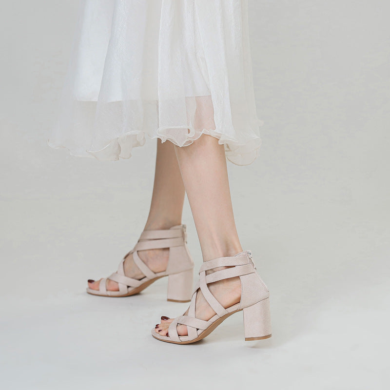 Damen Sandalen mit stylischem Kreuzriemen und komfortablem Blockabsatz WW