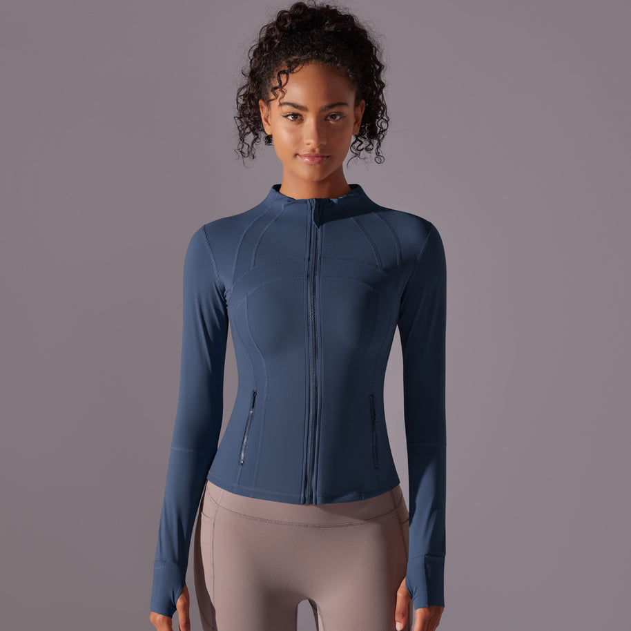 Damen Sportjacke mit figurschmeichelndem Schnitt und praktischem Reißverschluss WW