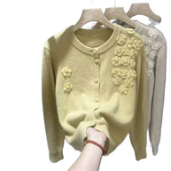 Damen Strickjacke mit floralen Akzenten WW