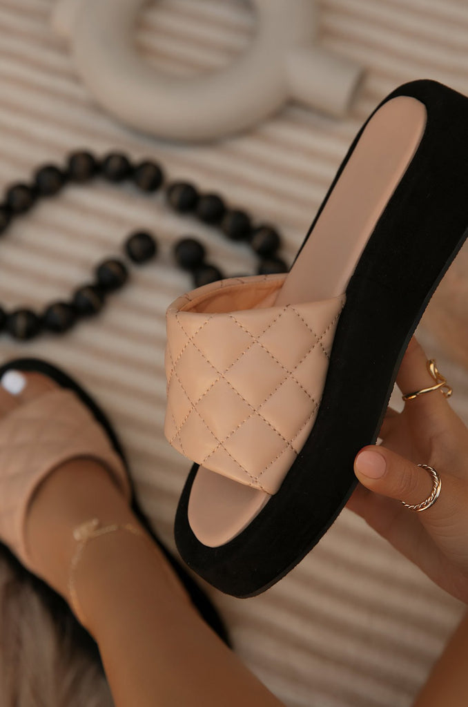 Damen modische Clogs mit kuscheligem Innenfutter und trendigem Karomuster WW