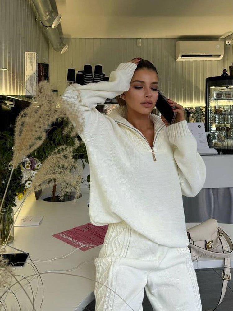 Damen Strickanzug mit halblangem Reißverschluss und Zopfmuster WW