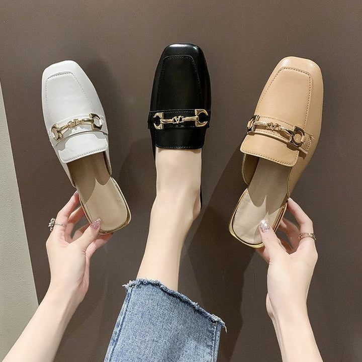 Damen Modische Mules mit elegantem Ledermaterial und schickem Schnallenakzent W&W Mode