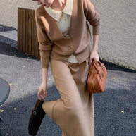 Damen Strickensemble mit eleganter Blusenoptik und weitem Rock WW