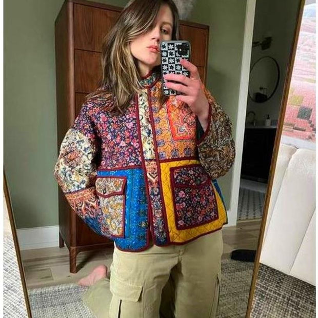 Damen Quilted Jacke mit buntem Patchwork-Design und praktischen Taschen WW