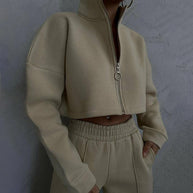 Damen Sportliches Loungewear-Set mit hohem Kragen WW