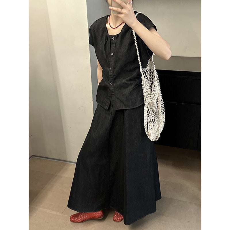 Femme Leichtgewicht Denim Zwei-Teile Outfit mit Knopfleiste Top und Fließender Maxi-Rock WW