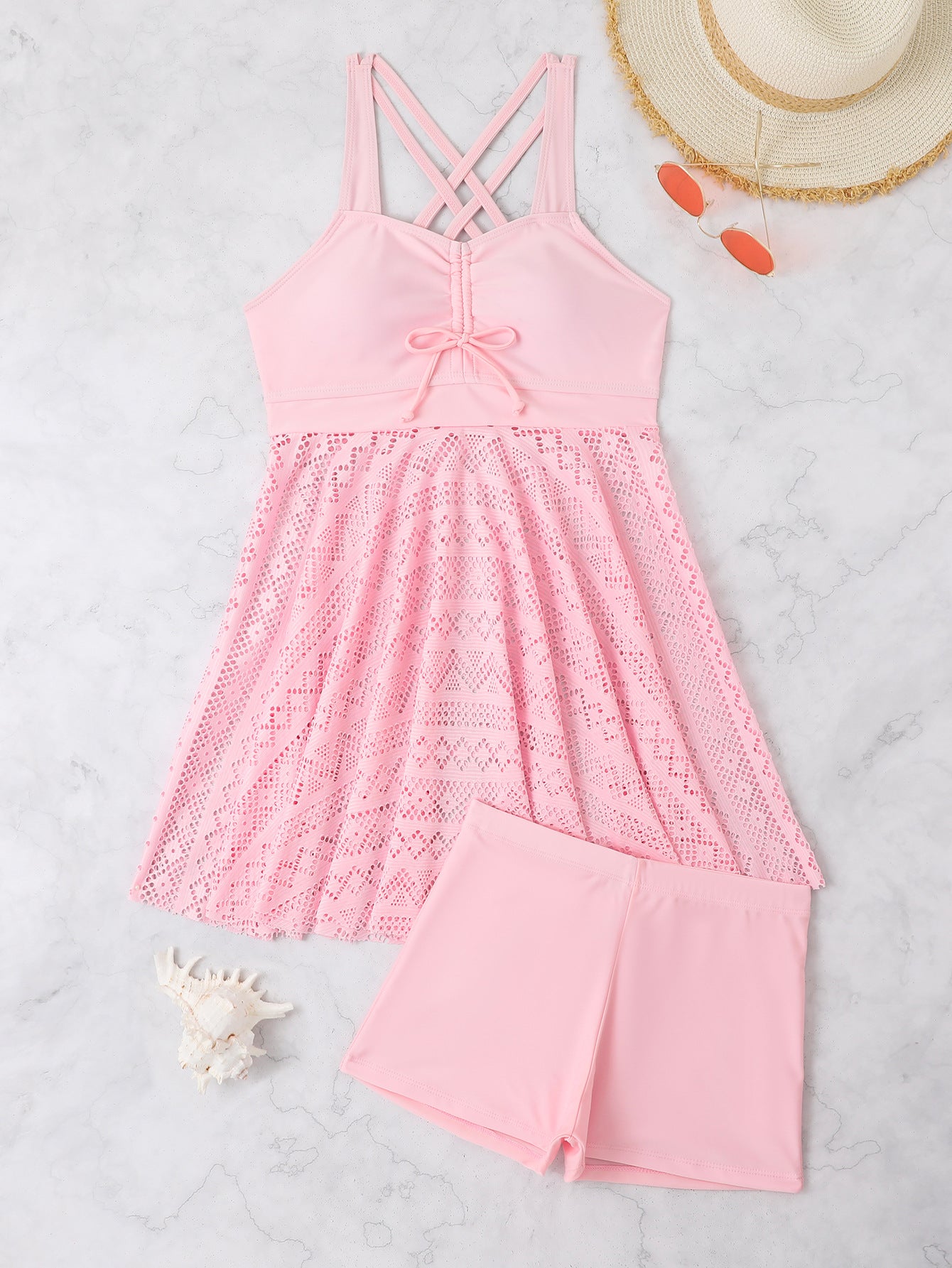 Damen Badekleid mit integrierten Shorts und raffinierten Trägerdetails WW