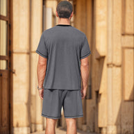 Herren lässiges Freizeit-Set aus atmungsaktivem Material mit modernem V-Ausschnitt WW