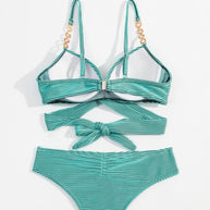 Damen Push-Up Bikini-Top mit elegantem Wickeldesign und goldenen Akzenten WW