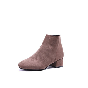 Damen Ankle-Boots mit modernem, minimalistischem Design und komfortablem Blockabsatz W&W