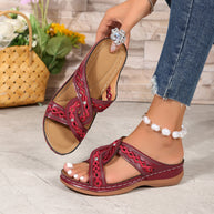 Damen bequeme und elegante Sandalen mit geflochtenen Riemen und gepolstertem Fußbett WW