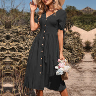 Damen Knielanges Sommerkleid mit V-Ausschnitt und romantischen Knopfdetails WW