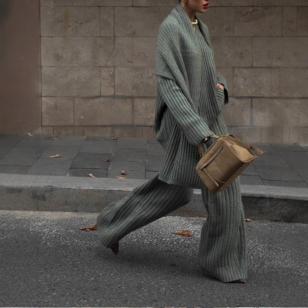 Damen Strickanzug mit lässigem und modernem Schnitt WW