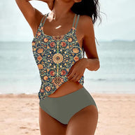 Damen Tankini-Set mit verspieltem floralem Oberteil und bequemen Höschen WW