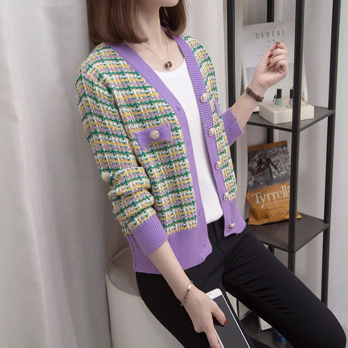 Damen Strickjacke im eleganten Bouclé-Stil WW