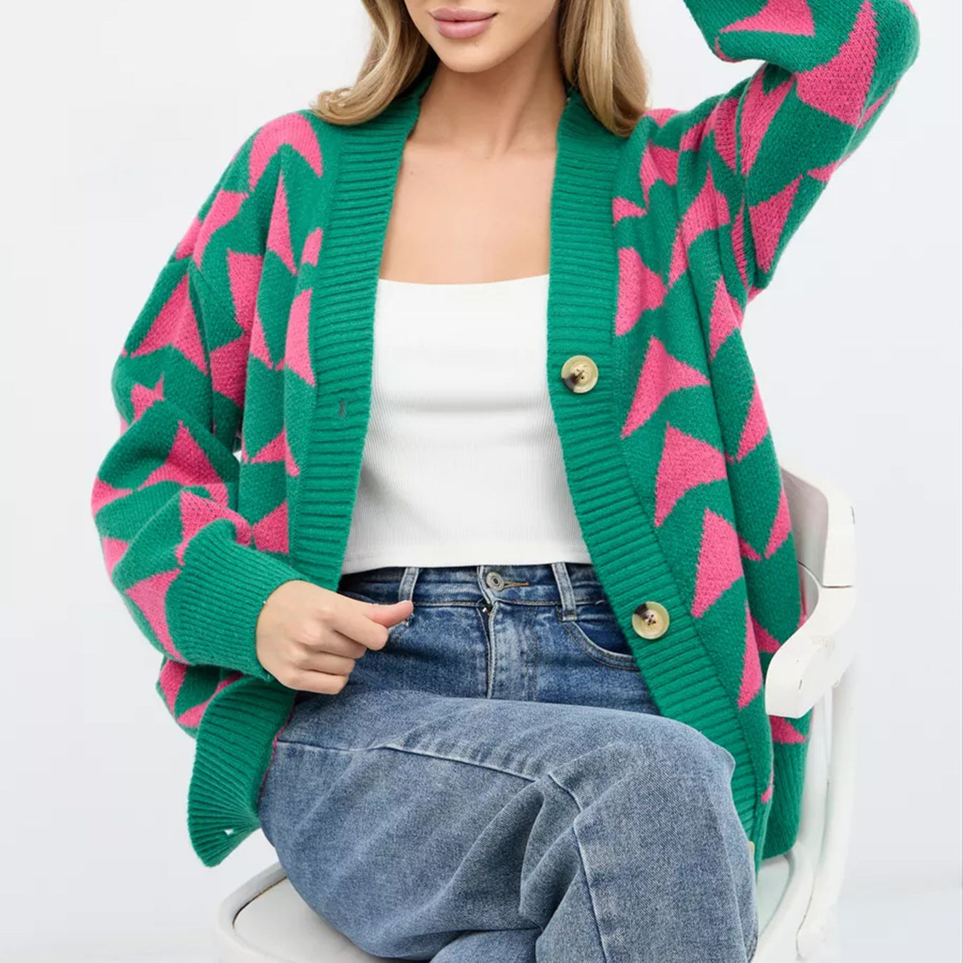 Damen Strickjacke mit geometrischem Muster und knöpfbarem Design WW