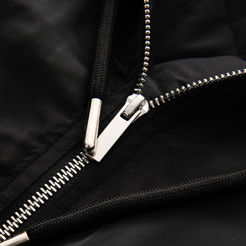 Damen sportliche Übergangsjacke mit Kapuze und seitlichen Reißverschlüssen WW