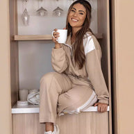 Damen sportliches Fleece-Lounge-Set mit hohem Kragen und elastischen Bündchen WW