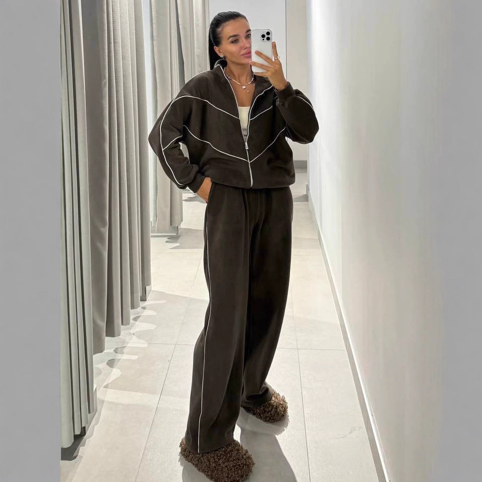 Damen sportliches Oversized-Set mit hohem Kragen und elastischen Bündchen WW