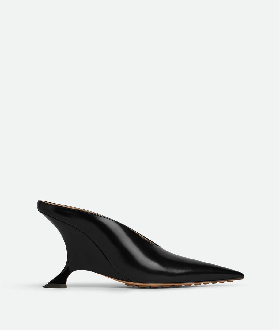 Damen Spitzzehen Metallic Wedge Mules mit skulpturiertem Absatz WW