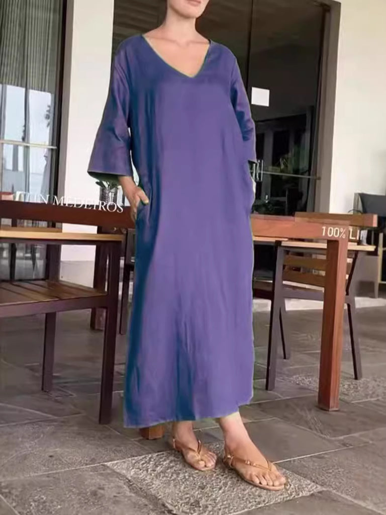 Damen Langes Leinenkleid mit tiefem V-Ausschnitt und seitlichen Taschen WW