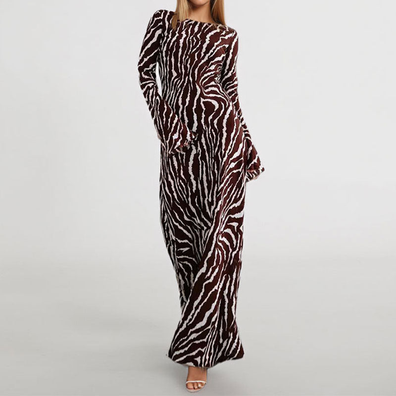 Damen Maxikleid mit einem modernen Zebra-Print und asymmetrischem Schnitt WW