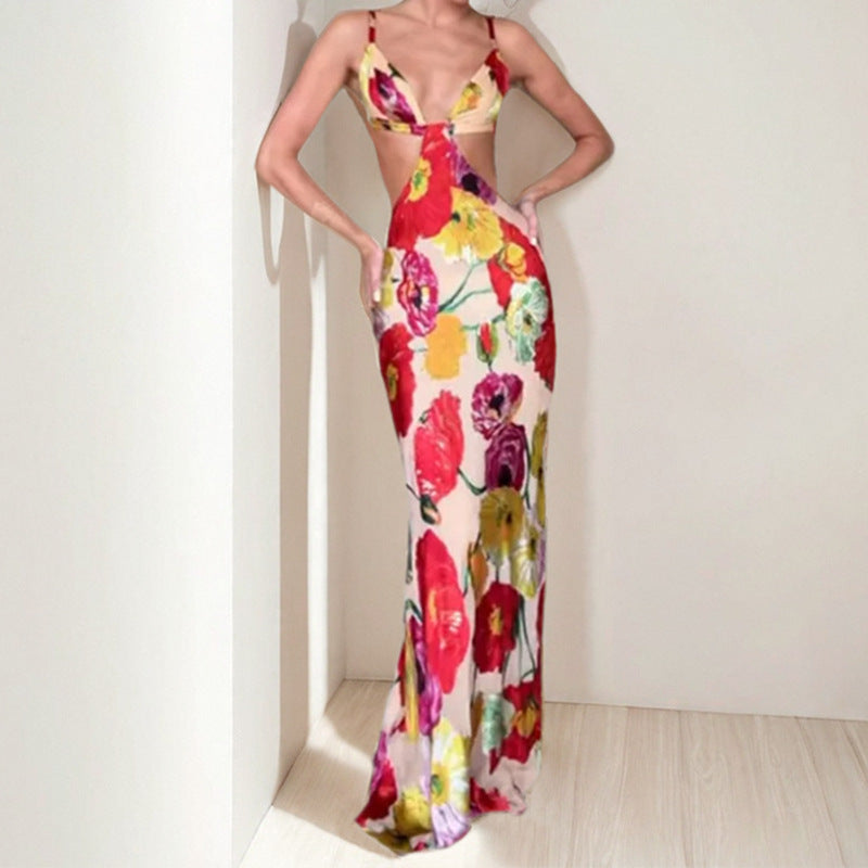 Damen Maxikleid mit raffiniertem Cut-Out-Design und floralen Akzenten W&W Mode