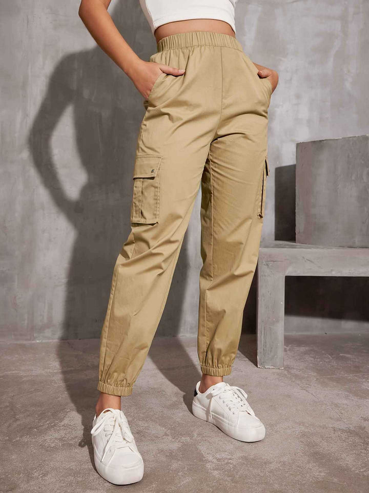 Damen Cargo-Hose mit elastischem Bund und praktischen Seitentaschen W&W Mode