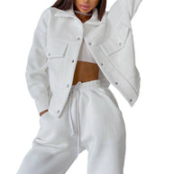 Damen Sportliches Set aus Oversize-Jacke und bequemen Joggerhosen WW