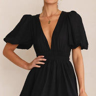 WW | Sommer Süß Tief V-Ausschnitt Taille Schlankmachend Plissierter Puffärmel Kleid