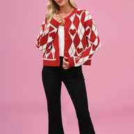 Damen Strickjacke im verspielten Herzdesign mit Knopfleiste WW