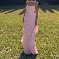 Damen Bodenlanges Rüschen-Maxikleid mit schulterfreiem Schnitt und fließendem Material WW