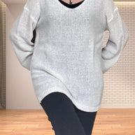 Damen Strickoberteil mit V-Ausschnitt und lässiger Passform WW