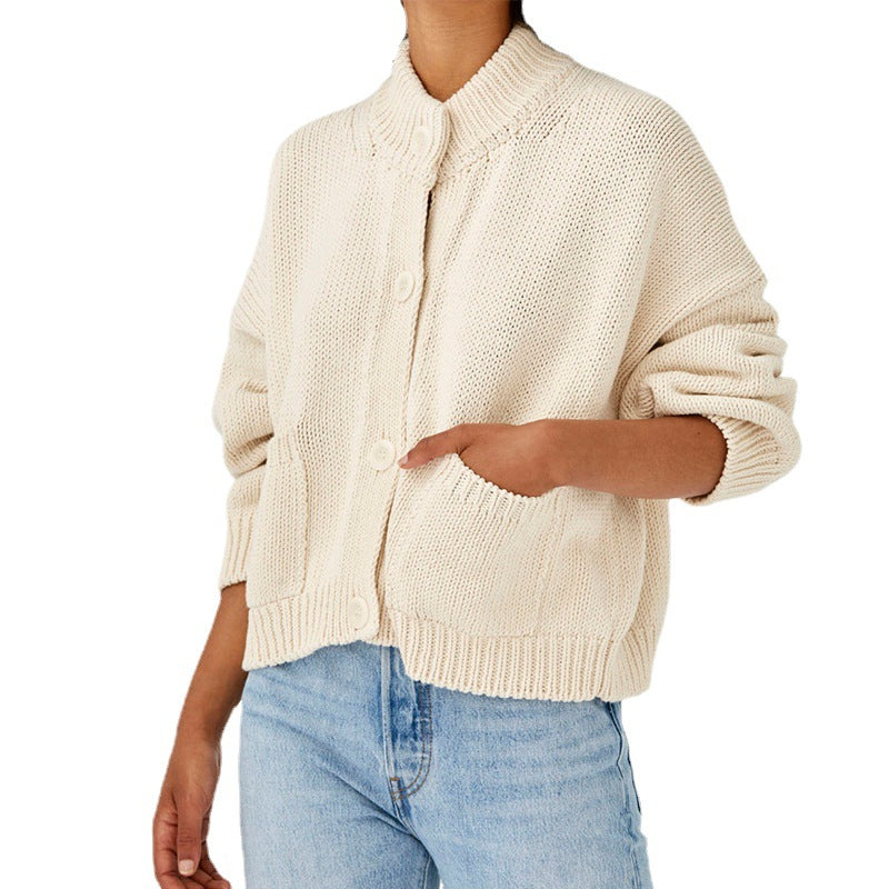 Damen Strickjacke im lässigen Schnitt mit Knopfdetails WW