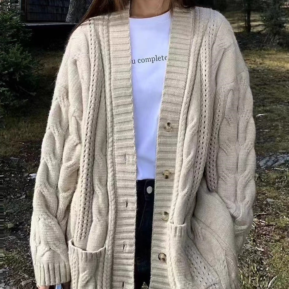 Damen Strickcardigan mit tiefem V-Ausschnitt und strukturiertem Zopfmuster WW