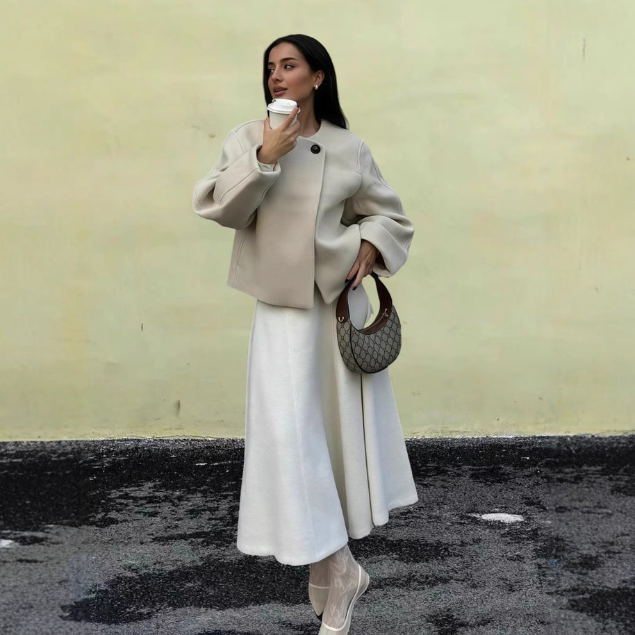 Damen Schulterjacke mit voluminösen Ärmeln und schickem Schnitt WW