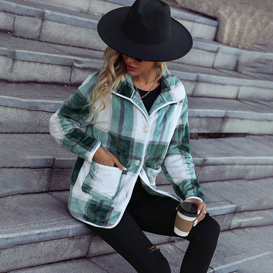 Damen Softer Karostoff Mantel mit modernen Knopfdetails WW