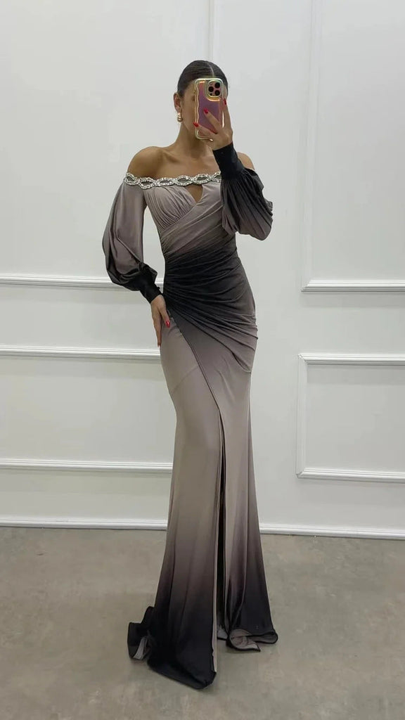 WW | Partykleid mit Camisole und positioniertem Schlitz in großer A-Linie