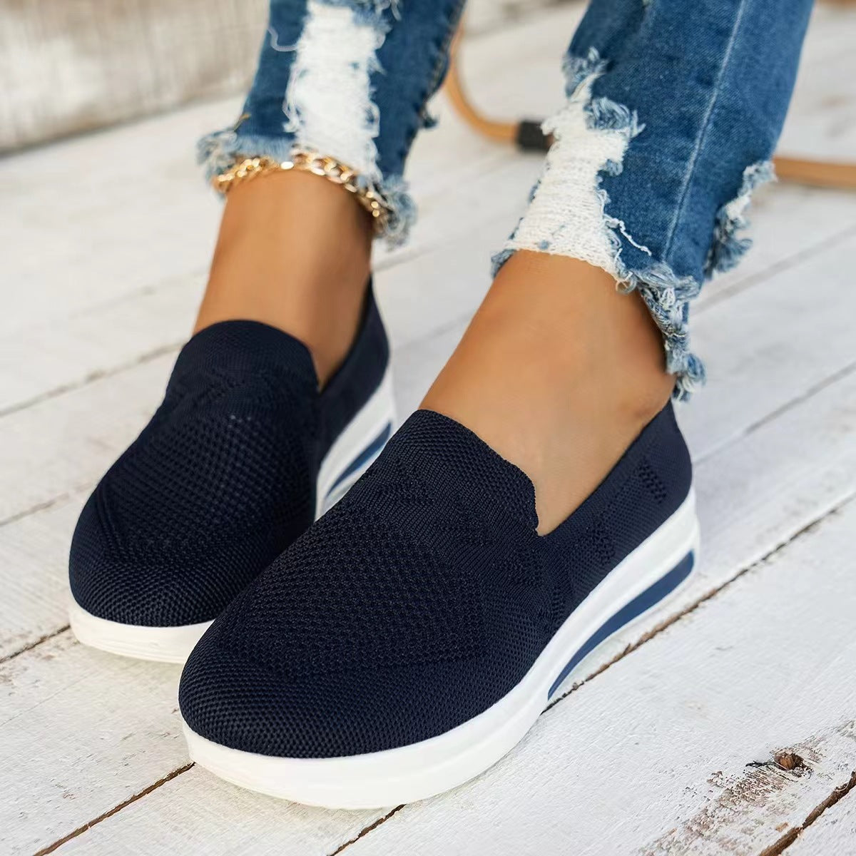 Damen Slip-On Freizeitsneaker mit atmungsaktivem Strickoberteil und rutschfester Sohle WW