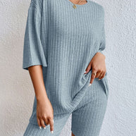 Damen komfortables Kurzarm Set mit Rippstrick und relaxed Schnitt WW
