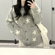 Damen Strickjacke mit Sternenmuster und praktischen Taschen WW