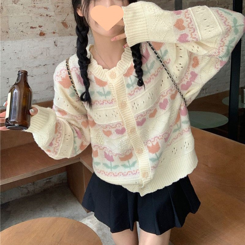 Damen Strickjacke mit blumigem Muster und lockerer Passform WW