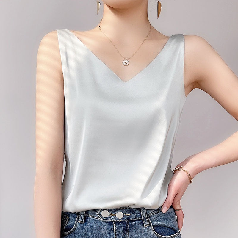 Damen V-Ausschnitt Satinbluse W&W Mode