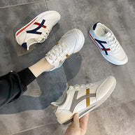 Damen Sneakers im sportlich-eleganten Design mit komfortabler Sohle W&W