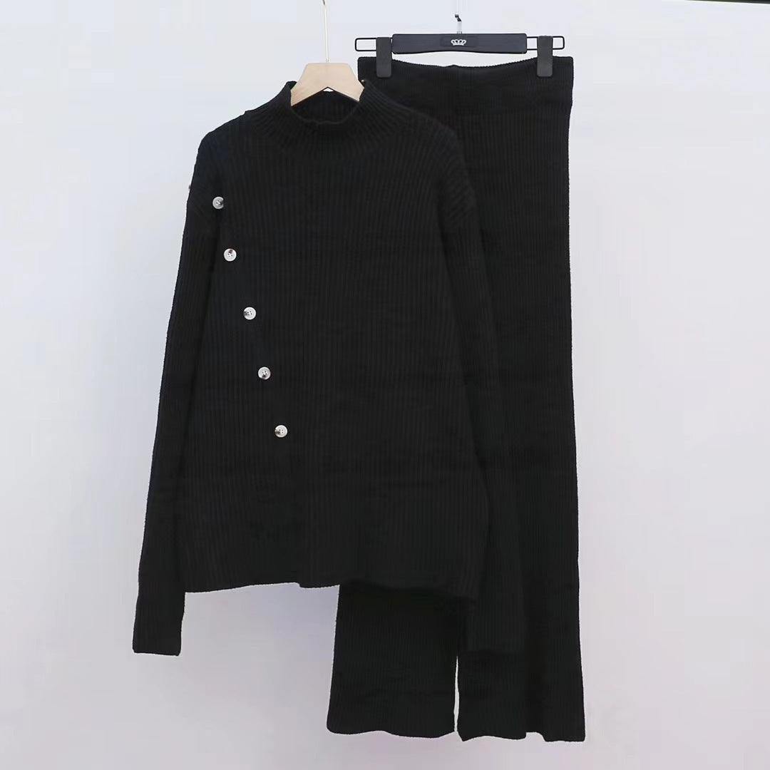 Damen Strickensemble mit hohem Kragen und eleganten Knopfdetails WW