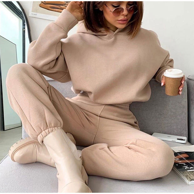 Damen bequemer Kapuzenanzug mit weitem Schnitt und elastischen Bündchen WW